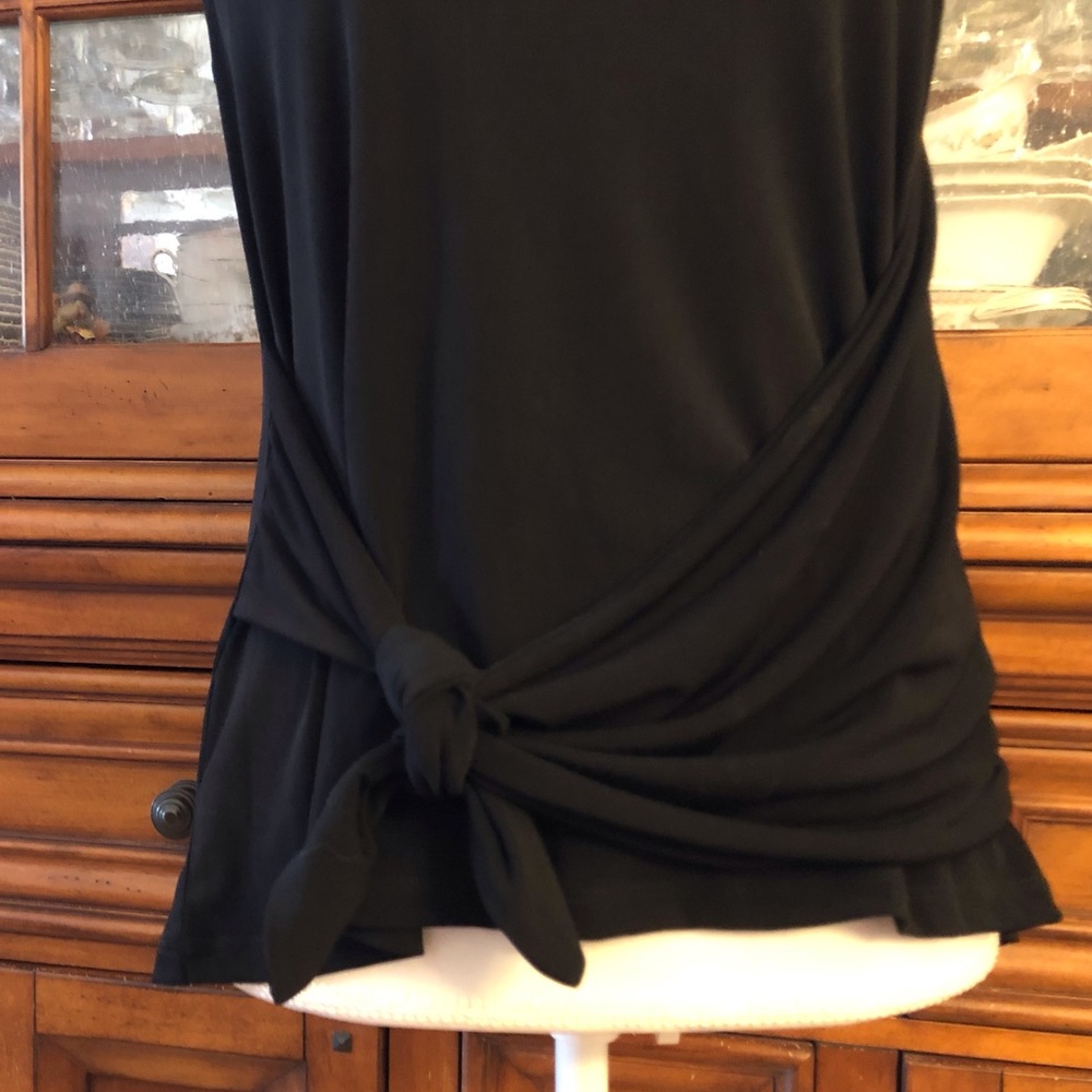 NWT Banana Republic Black Asymmetrical Top Size Small - Picture 2 of 6